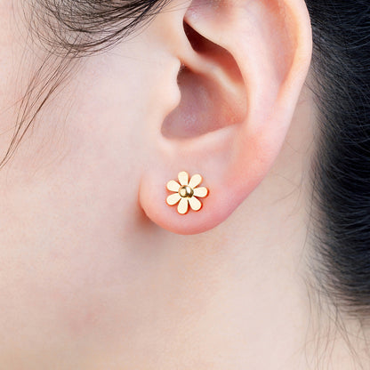 Cute Daisy Stud Earring for Women 