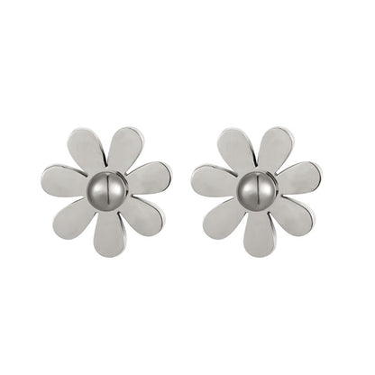 Cute Daisy Stud Earring for Women 